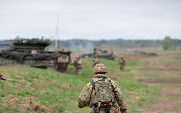 U.S. Soldiers from the 1st Squadron, 2d Cavalry Regiment conduct live-fire exercise