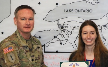 Kirstin Schauger Receives Civilian Service Achievement Award