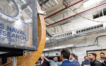 NRL Innovation Day for Industry Connects Researchers and Industry to Accelerate Naval Technology Transition