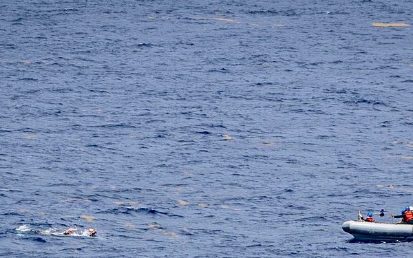 USS Iwo Jima Conducts Small Boat Operations