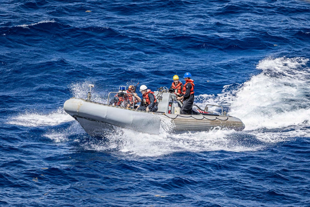USS Iwo Jima Conducts Small Boat Operations