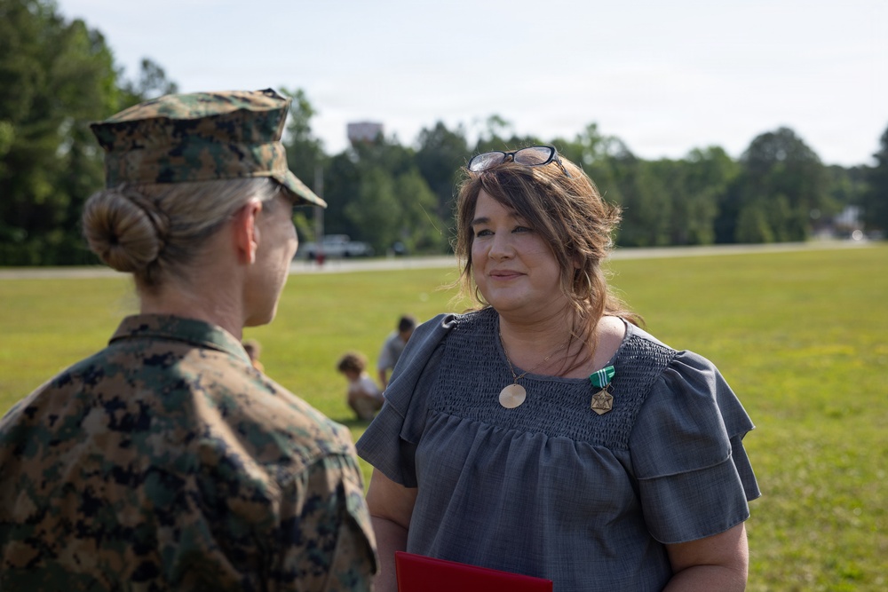 2nd MLG Commanding General Recognizes Federal Civilian Employees