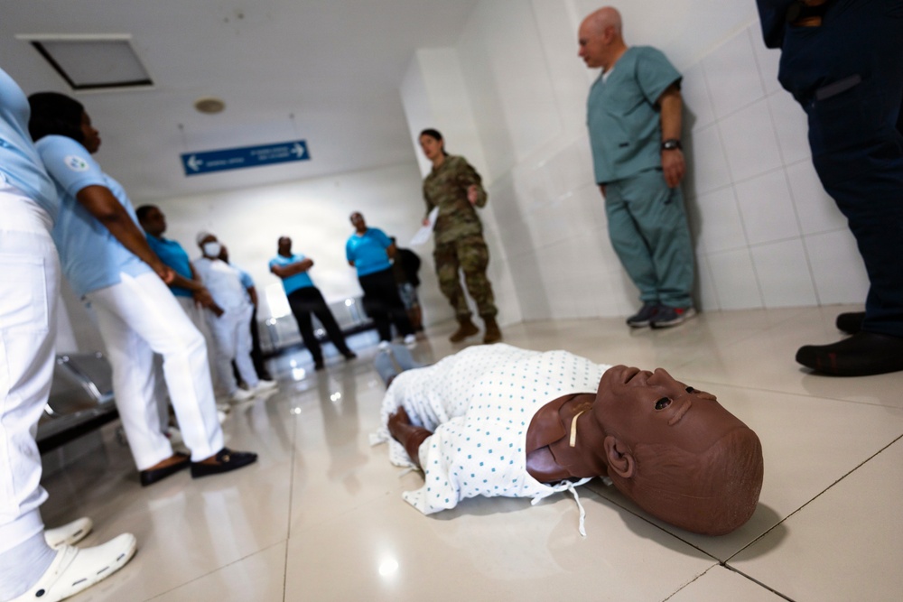 Saint Lucian medical teams build emergency response capability through LAMAT 2026 training