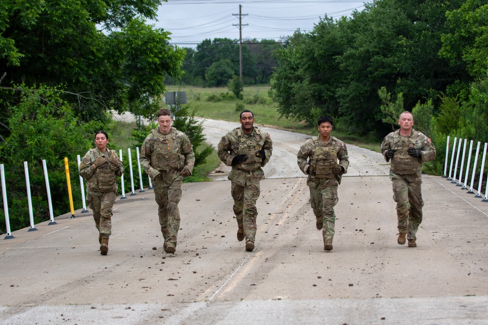 1st Medical Brigade Hosts Best Squad