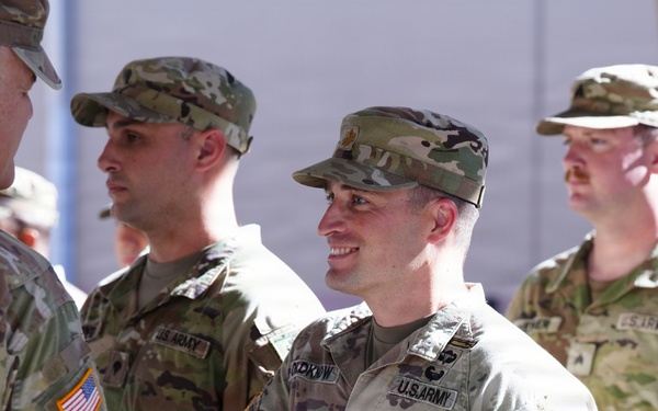 Leading by Example: Maj. Sean Oldknow Awarded "Distinguished" Gunnery Patch