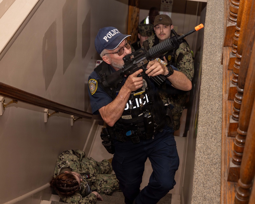 NAS Pensacola, Escambia County Sheriff’s Office Conduct Joint Security Exercise