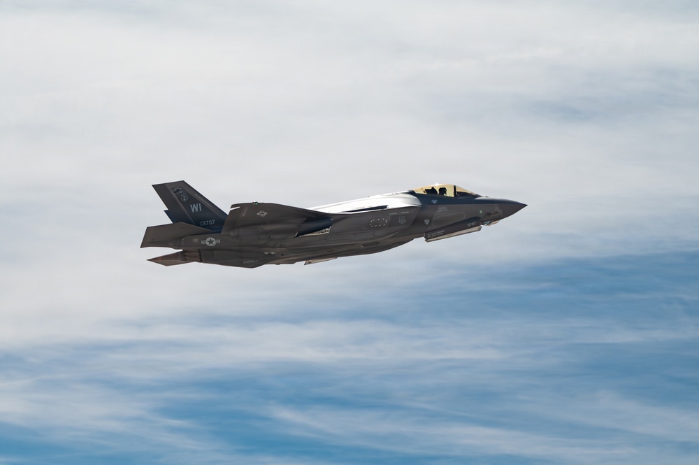 Wisconsin Air National Guard F-35s integrate with 6 WPS