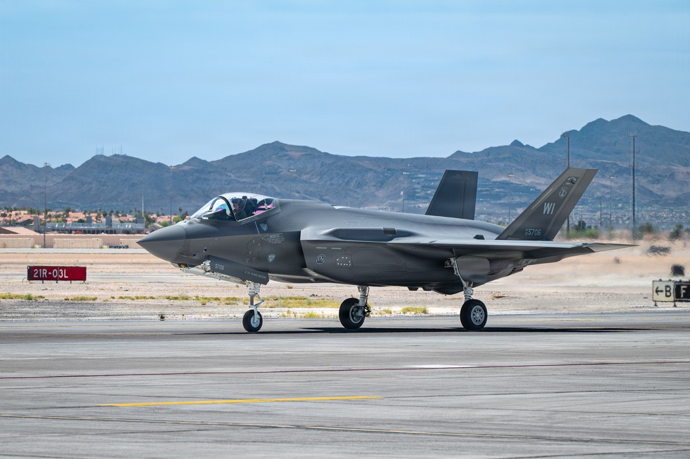 Wisconsin Air National Guard F-35s integrate with 6 WPS