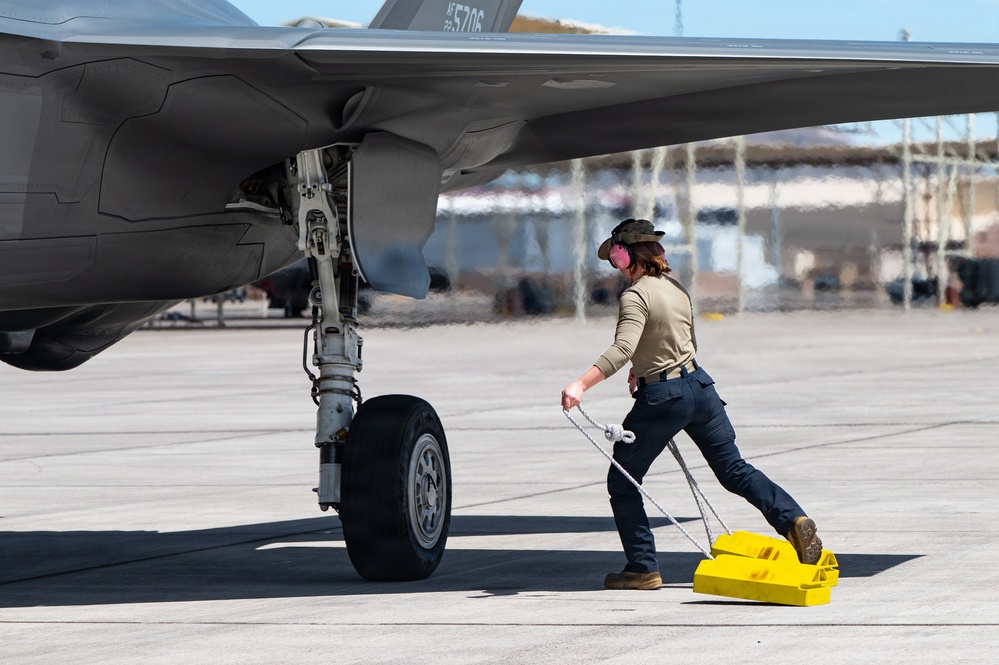 Wisconsin Air National Guard F-35s integrate with 6 WPS