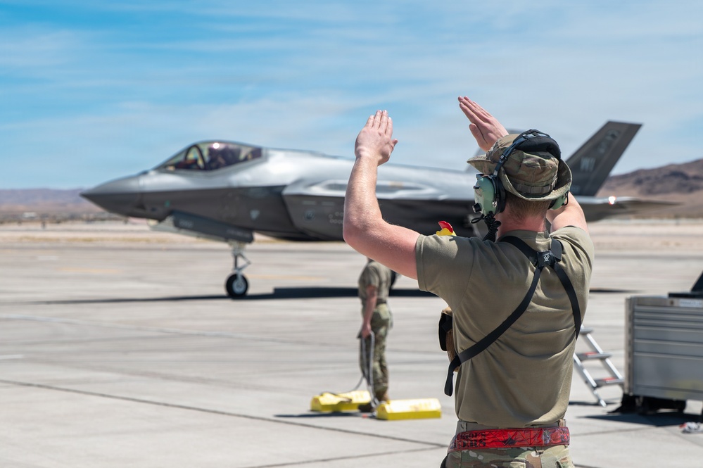 Wisconsin Air National Guard F-35s integrate with 6 WPS