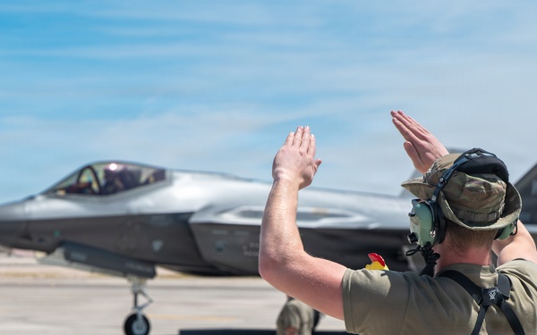 Wisconsin Air National Guard F-35s integrate with 6 WPS