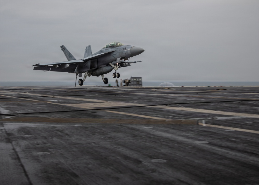IKE conducts flight deck certification in the Atlantic Ocean