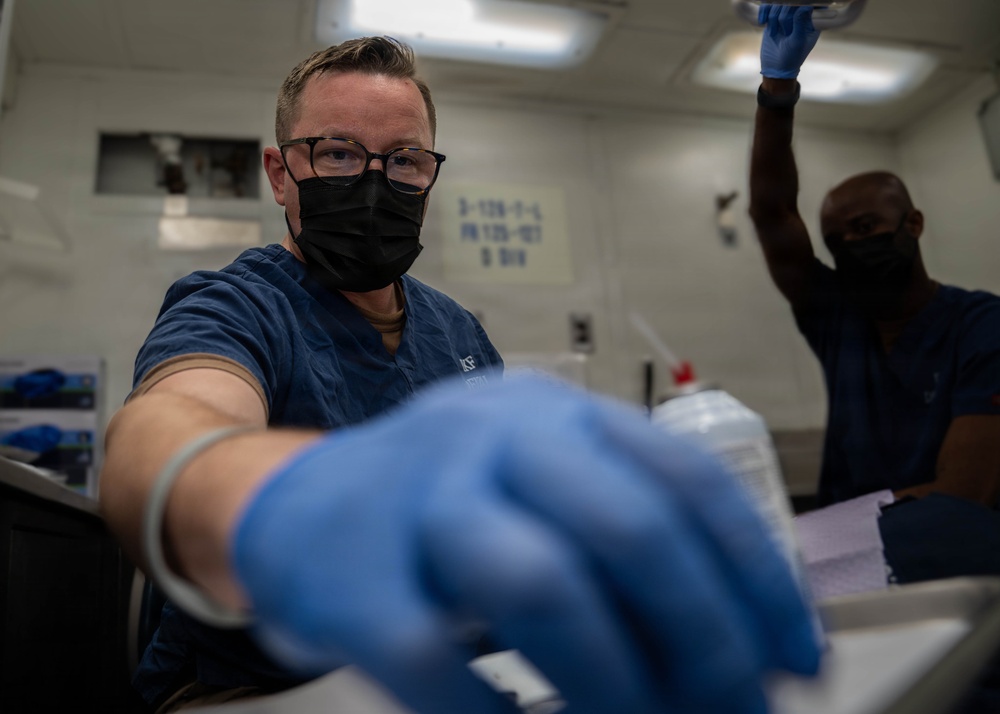 IKE conducts flight deck certification in the Atlantic Ocean