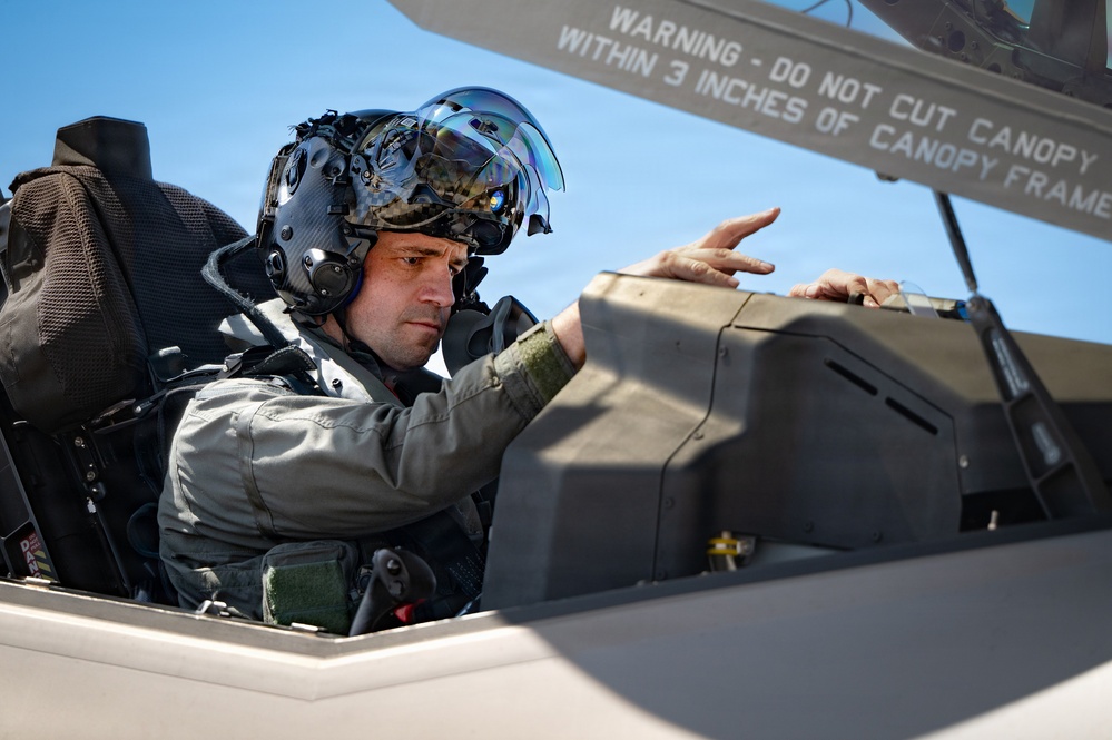 Wisconsin Air National Guard F-35s integrate with 6 WPS