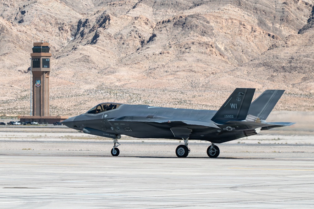 Wisconsin Air National Guard F-35s integrate with 6 WPS