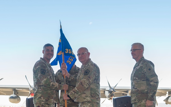 355 MXG Change of Command