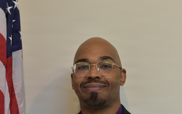 Headshot of Brandon Gregory