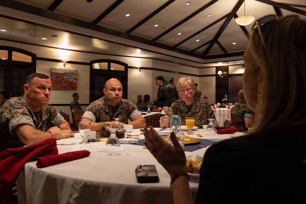 Navy Marine Corps Relief Society Active Duty Fund Drive Recognition Banquet