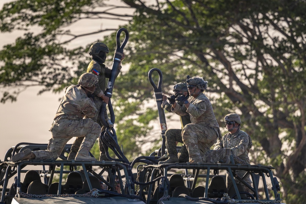 Salaknib 2026: Task Force Saber conducts Sling Load Training with 3rd Brigade Combat Team