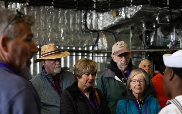 USS Cleveland (LCS 31) Conducts Ship Tours