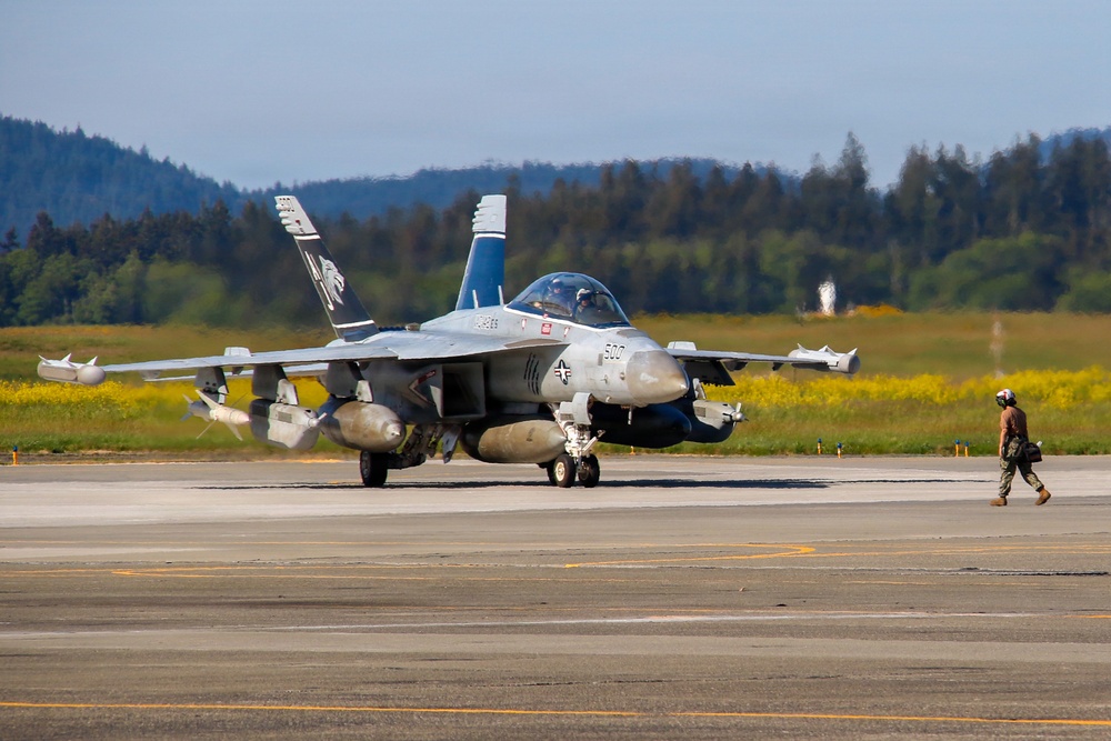 VAQ-142 Homecoming