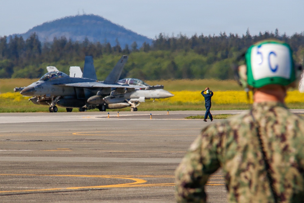 VAQ-142 Homecoming