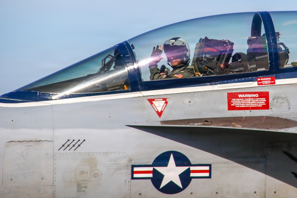 VAQ-142 Homecoming