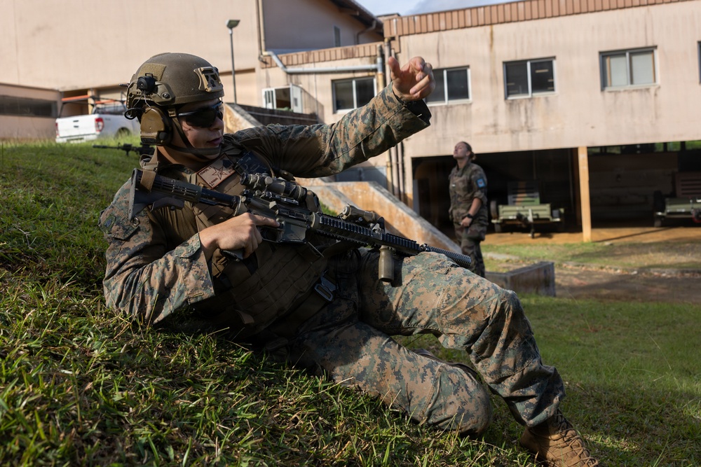 U.S. Marines with MRF-D participate in SME exchange with partner nation during Exercise Tagata Toa 26