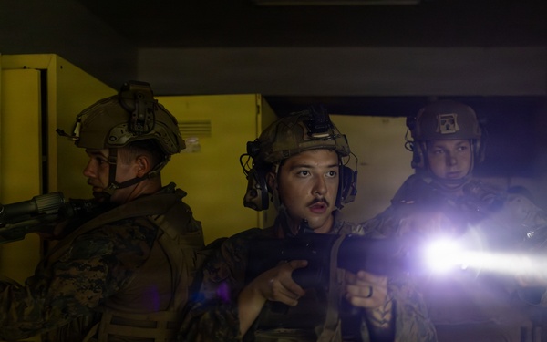 U.S. Marines with MRF-D participate in SME exchange with partner nation during Exercise Tagata Toa 26