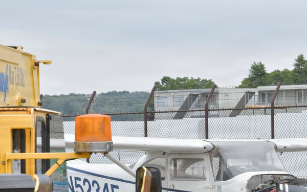 CDDAR Airmen train aircraft recovery capabilities at Yokota