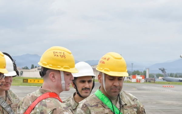 CDDAR Airmen train aircraft recovery capabilities at Yokota