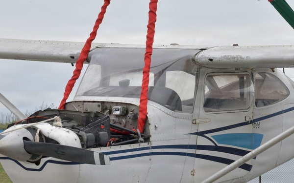 CDDAR Airmen train aircraft recovery capabilities at Yokota