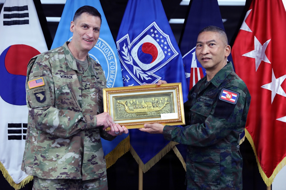 RAdm. Chanate Singhachan Visits Tri-Command
