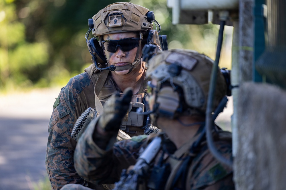 Exercise Tagata Toa 26: MRF-D, FANC rehearse urban combat in La Foa