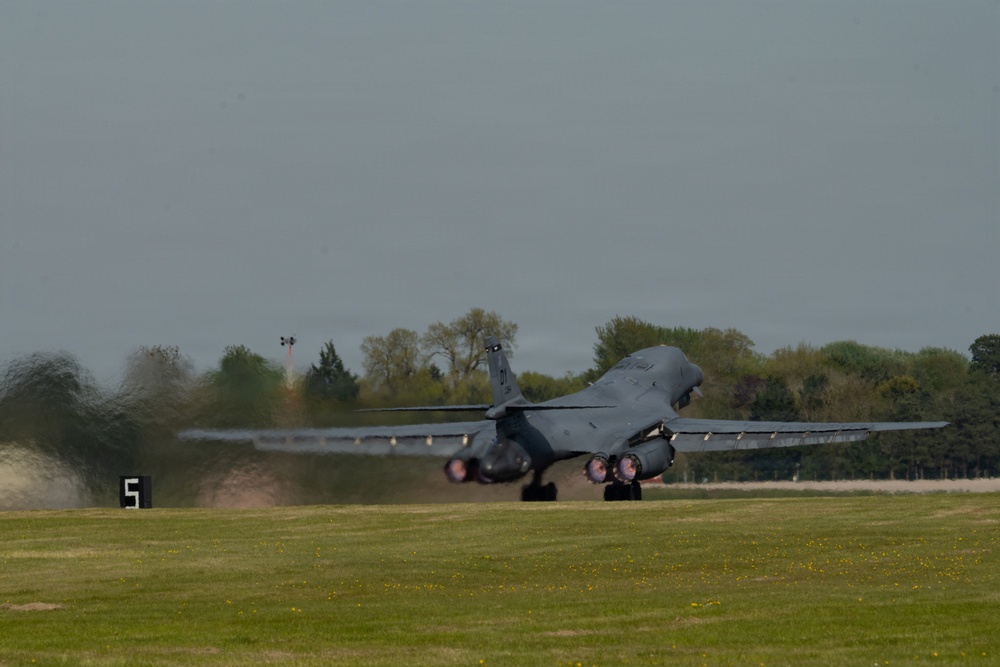 B-1B Lancer operations
