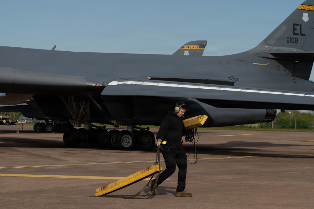 B-1B Lancer operations