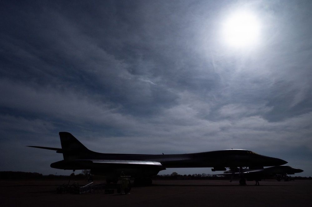 B-1B Lancer operations