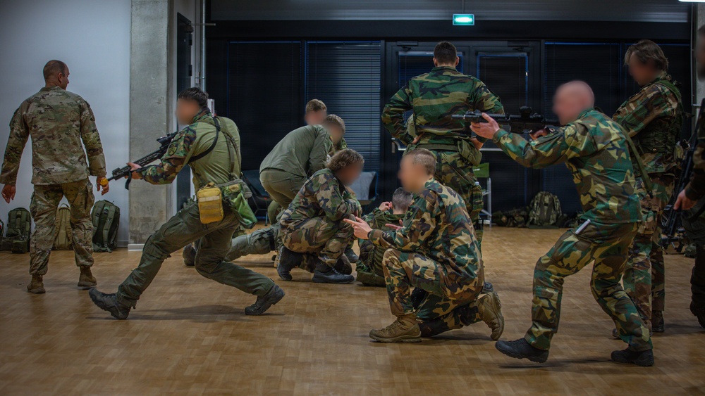 U.S. Soldiers Train Lithuanian Riflemen's Union on Tactical Combat Casualty Care