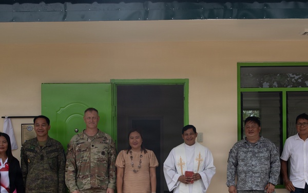 Salaknib 2026: U.S. Soldiers, Armed Forces of Philippines Open a School in Casiguran