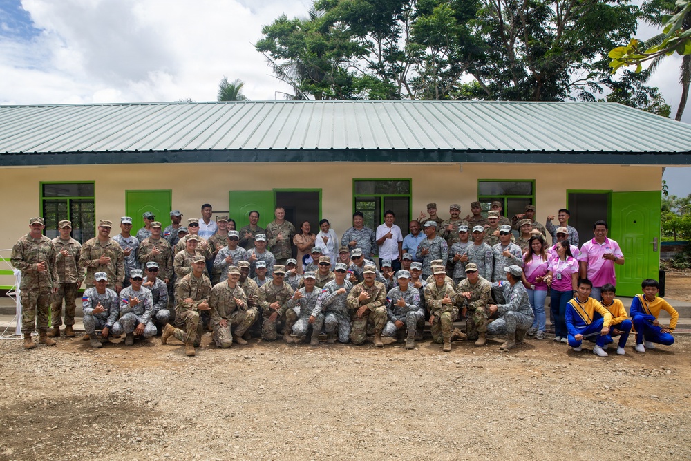 Salaknib 2026: U.S. Soldiers, Armed Forces of Philippines Open a School in Casiguran