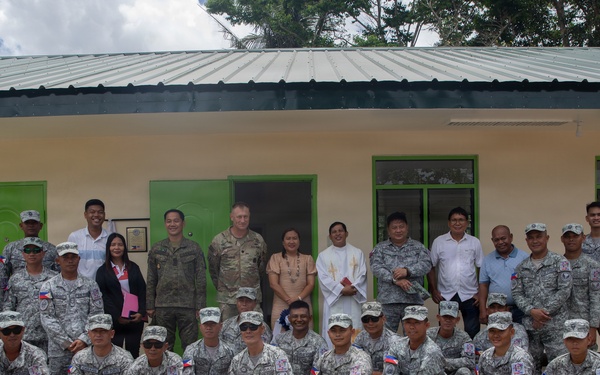 Salaknib 2026: U.S. Soldiers, Armed Forces of Philippines Open a School in Casigura