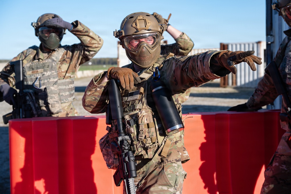 Dover reservists bolster readiness with combat refresher course