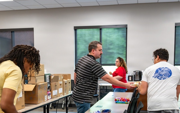 AEDC Enlisted Force Council Join Jack Daniel’s to Support Deployed Service Members