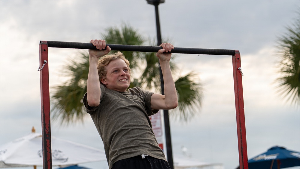 Testing Strength: RS Jacksonville Hosts Pull-Up Challenge at Shrimp Festival
