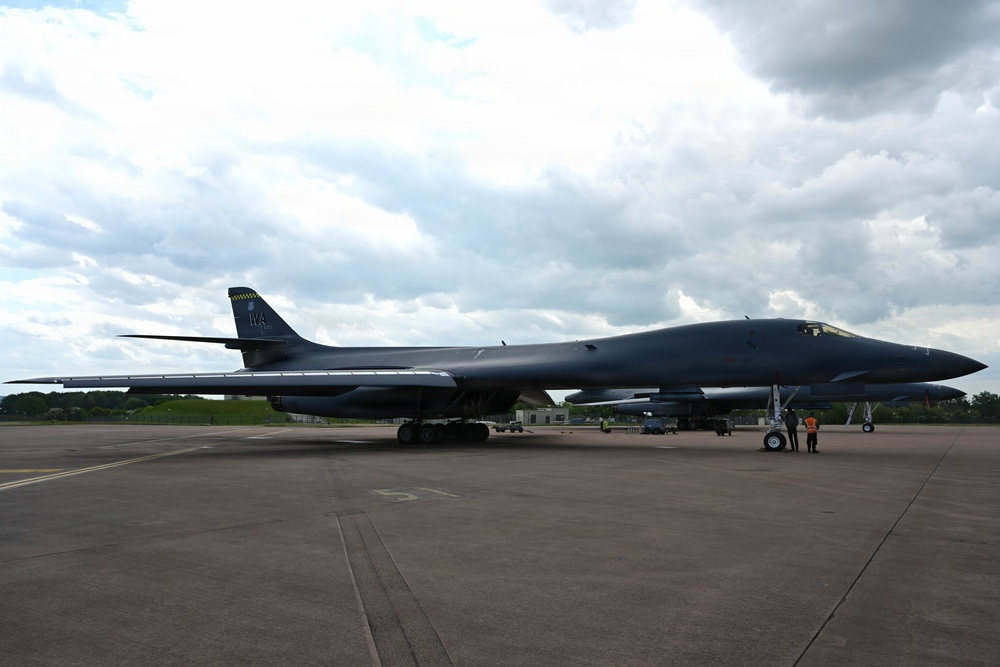 Lancer Bomber lifts off for conditioning flight