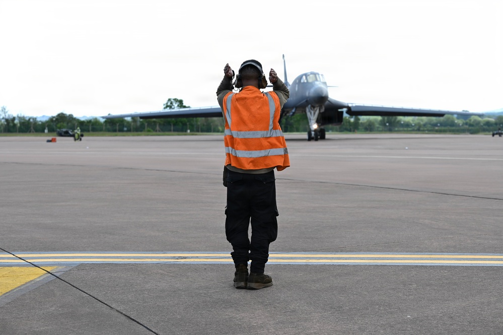 Lancer Bomber lifts off for conditioning flight