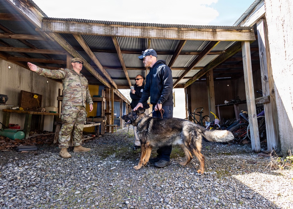Fort Knox military working dog detachment facilitates joint training for local law enforcement