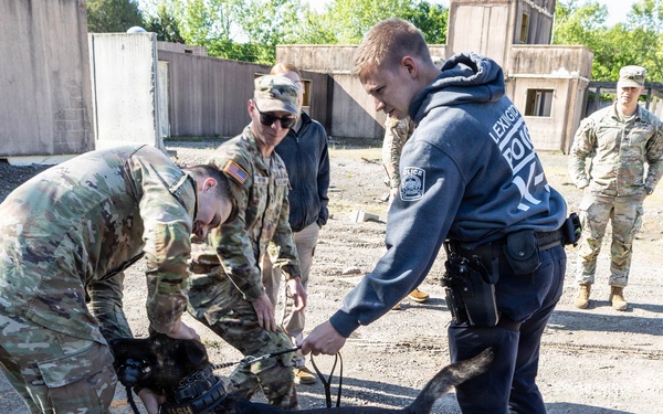 Fort Knox military working dog detachment facilitates joint training for local law enforcement