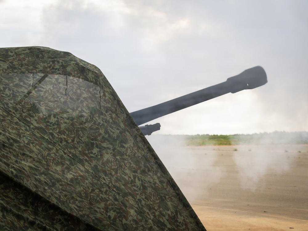 The People Behind the Guns: The Human Side of Airborne Field Artillery