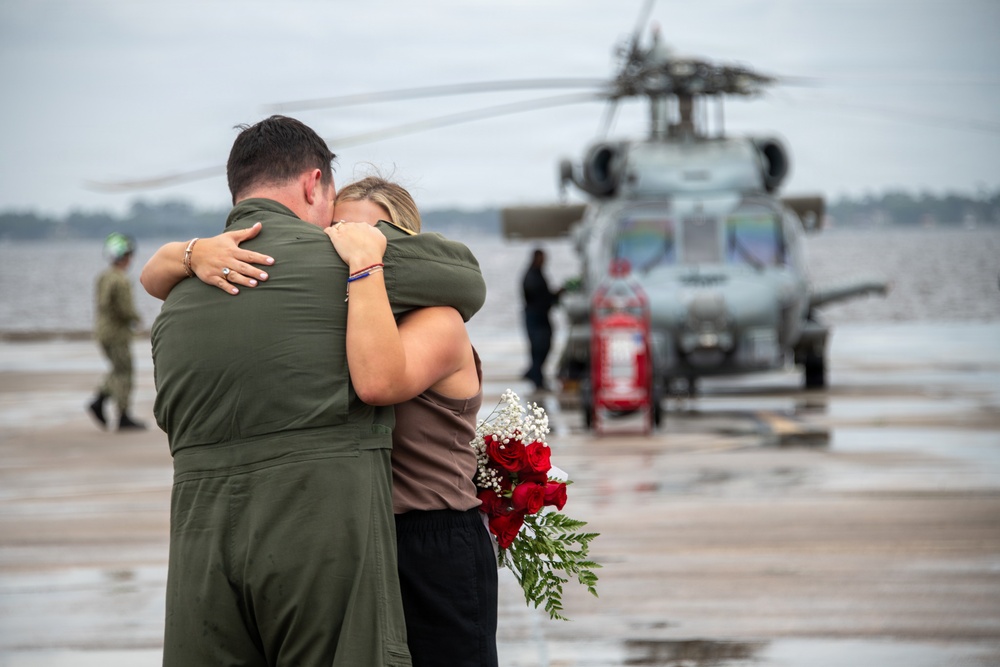 Helicopter Maritime Strike Squadron (HSM) 70 “Spartans" Returns Home to Naval Air Station Jacksonville